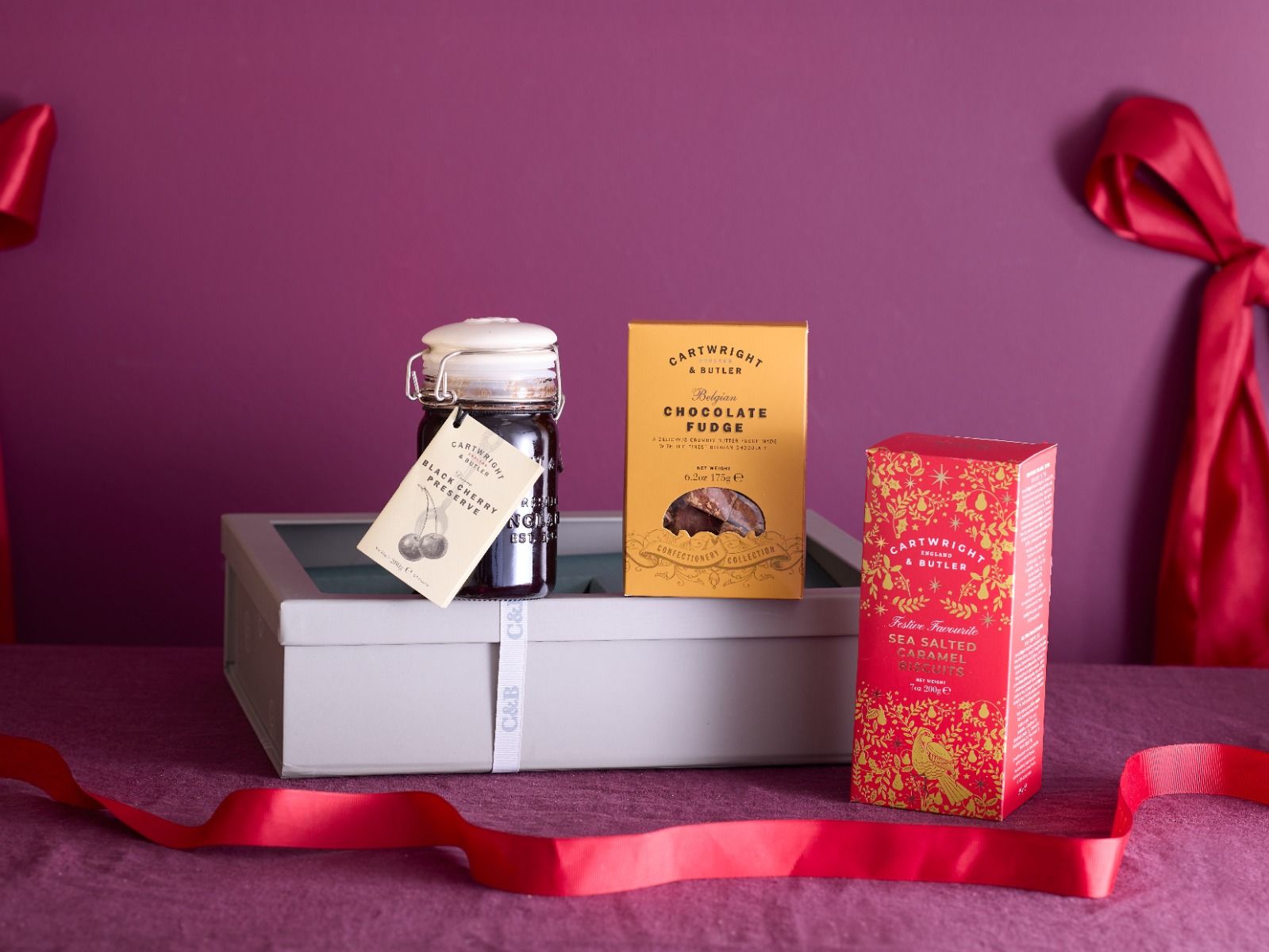 The Festive Cheer Gift Set