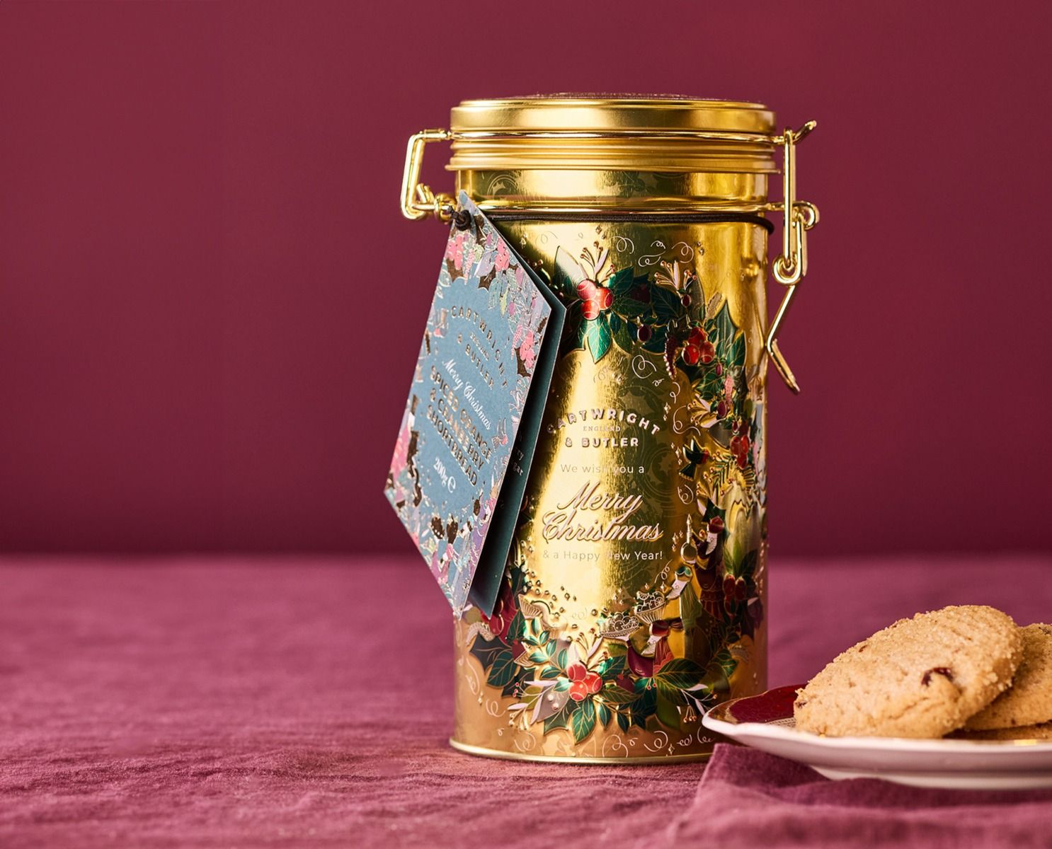 Merry Christmas - Spiced Orange & Cranberry Shortbreads in Tin